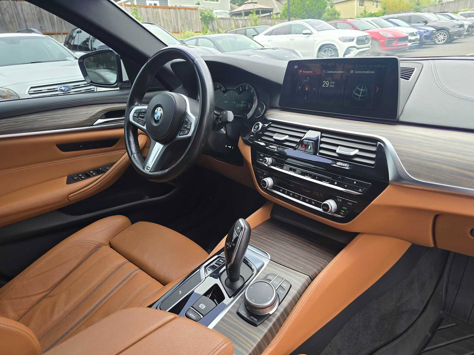 Used 2018 BMW 530i w/ M Sport Package RWD image 10