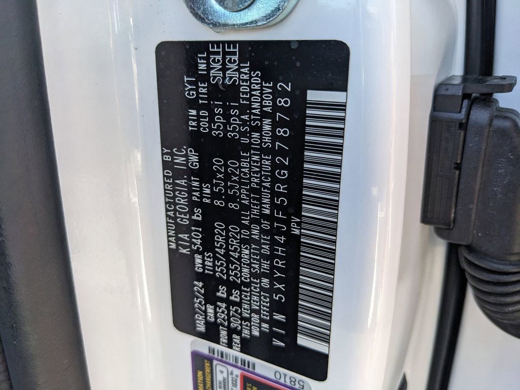 Certified 2024 Kia Sorento EX w/ Panoramic Sunroof Package image 38