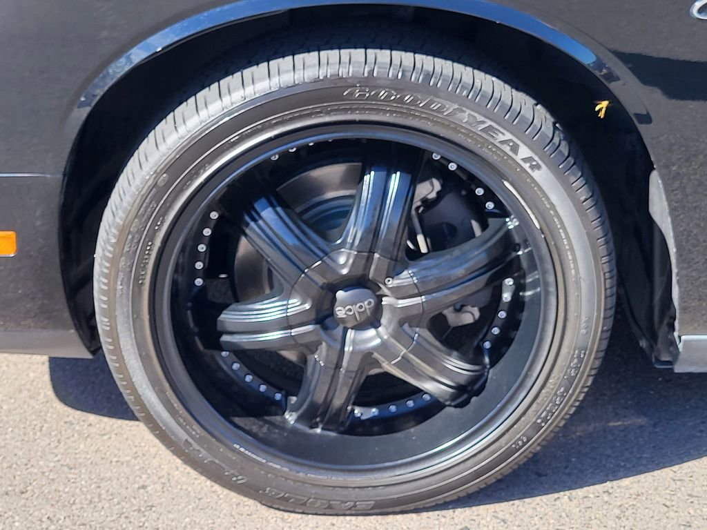 Used 2012 Dodge Challenger R/T image 12