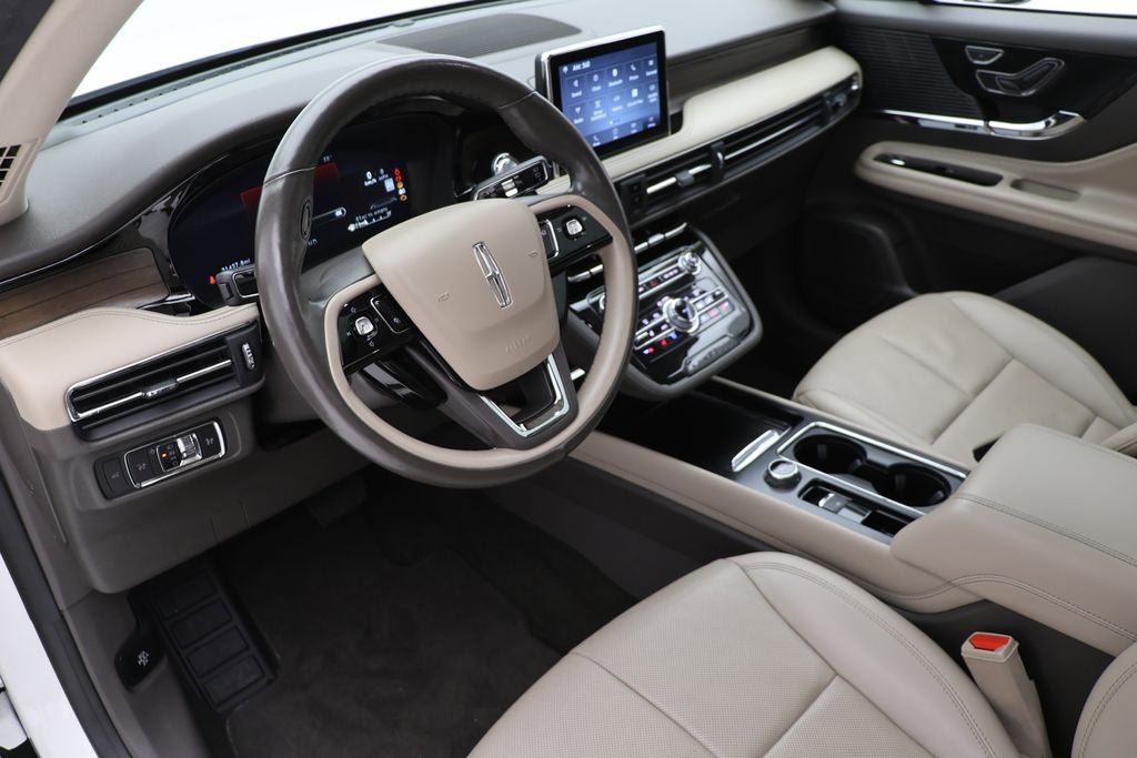 Used 2022 Lincoln Corsair Reserve w/ Equipment Group 201A AWD/4WD image 14