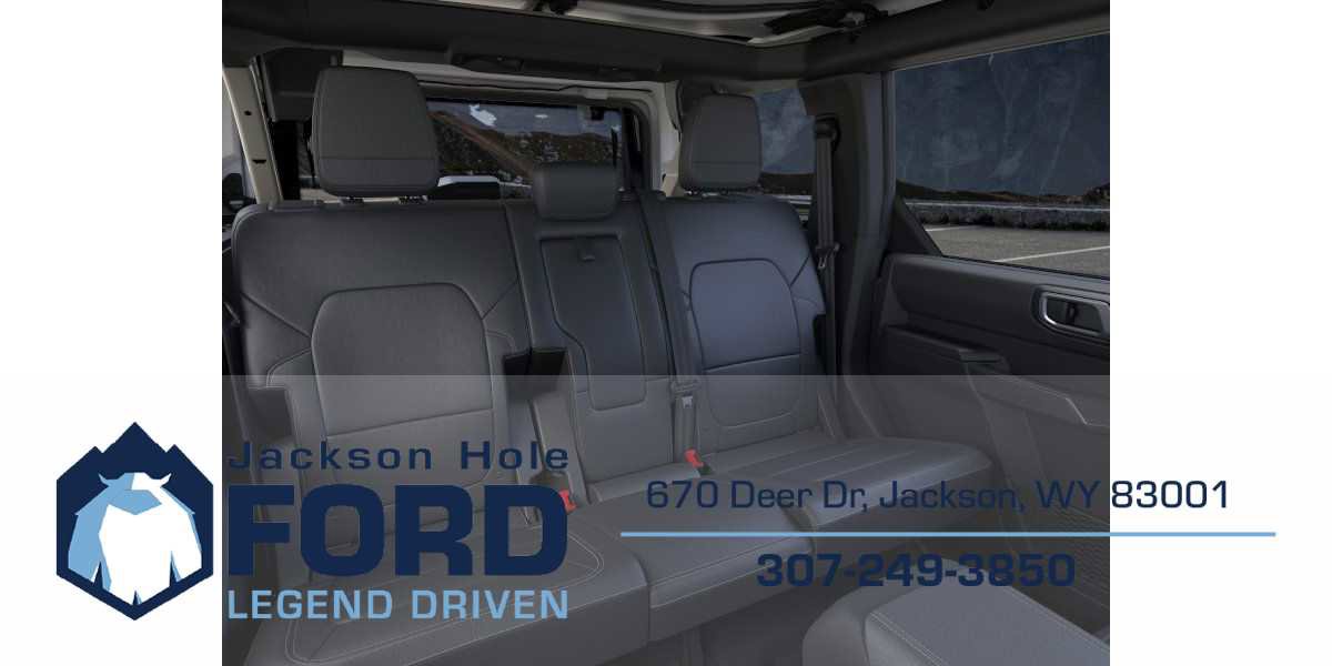 New 2025 Ford Bronco Badlands image 11