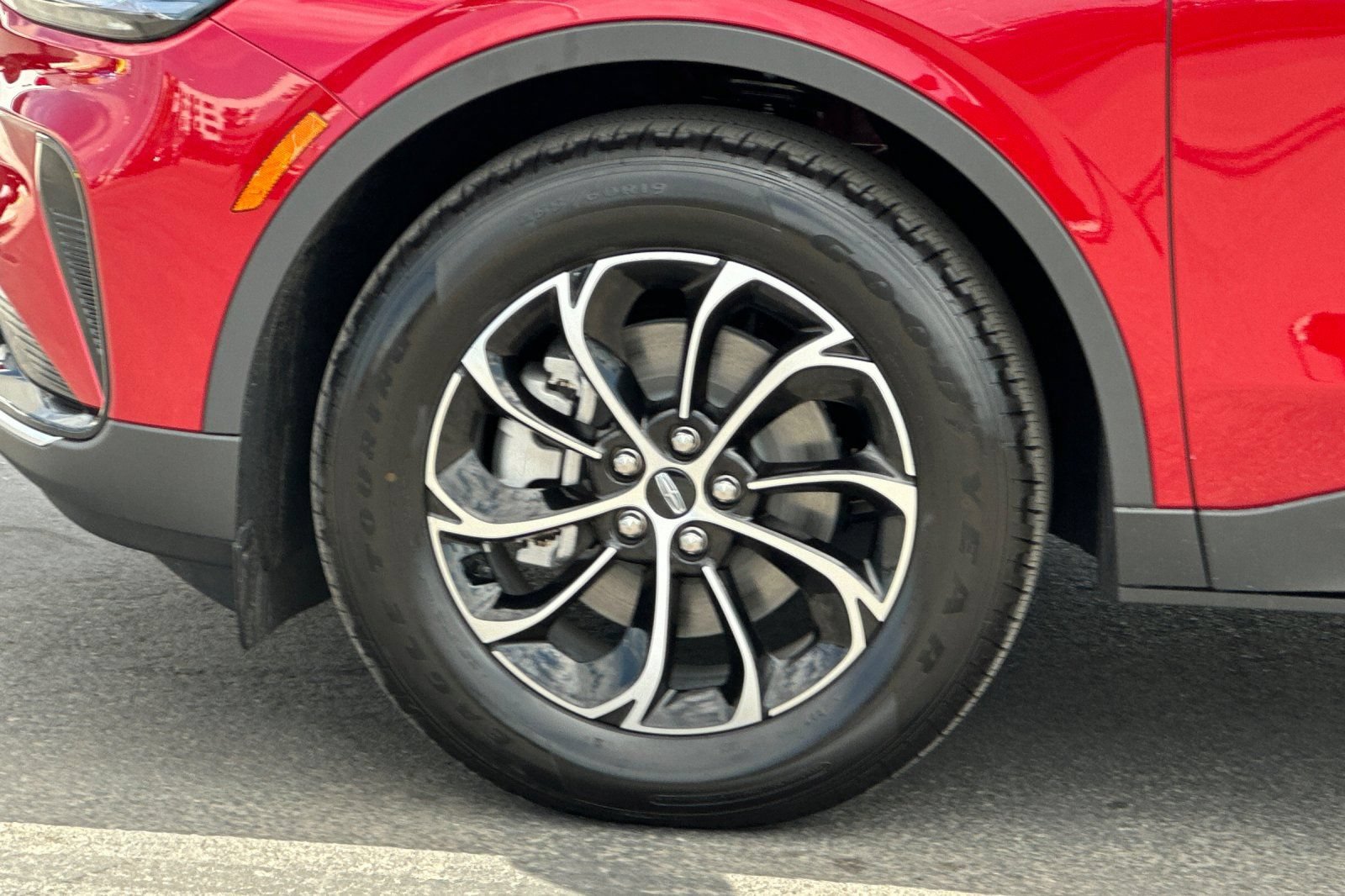 New 2026 Lincoln Nautilus Premier AWD/4WD image 25