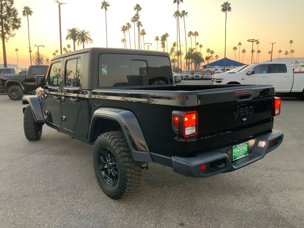 Used 2022 Jeep Gladiator Willys image 8