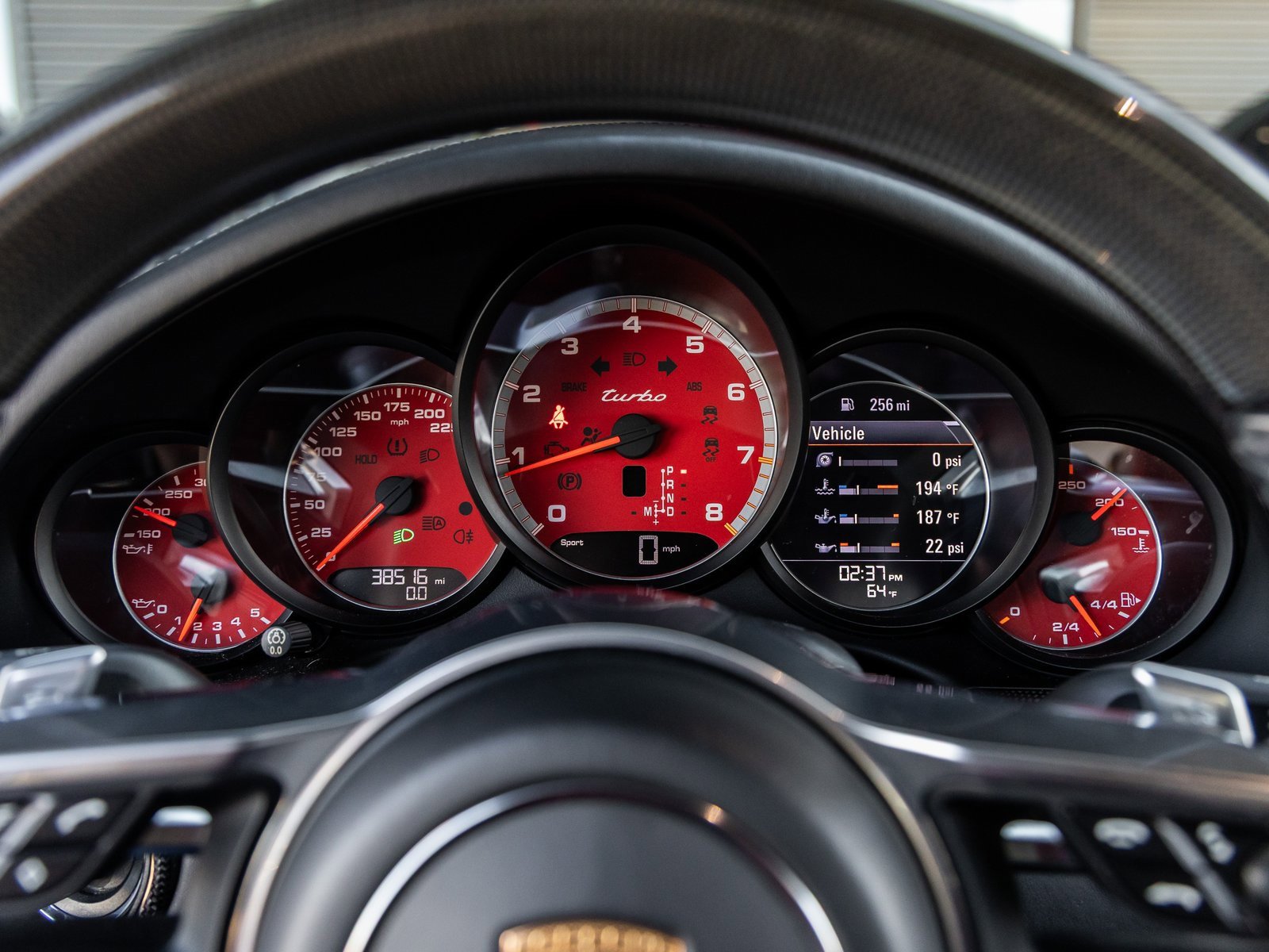 Used 2018 Porsche 911 Turbo image 33