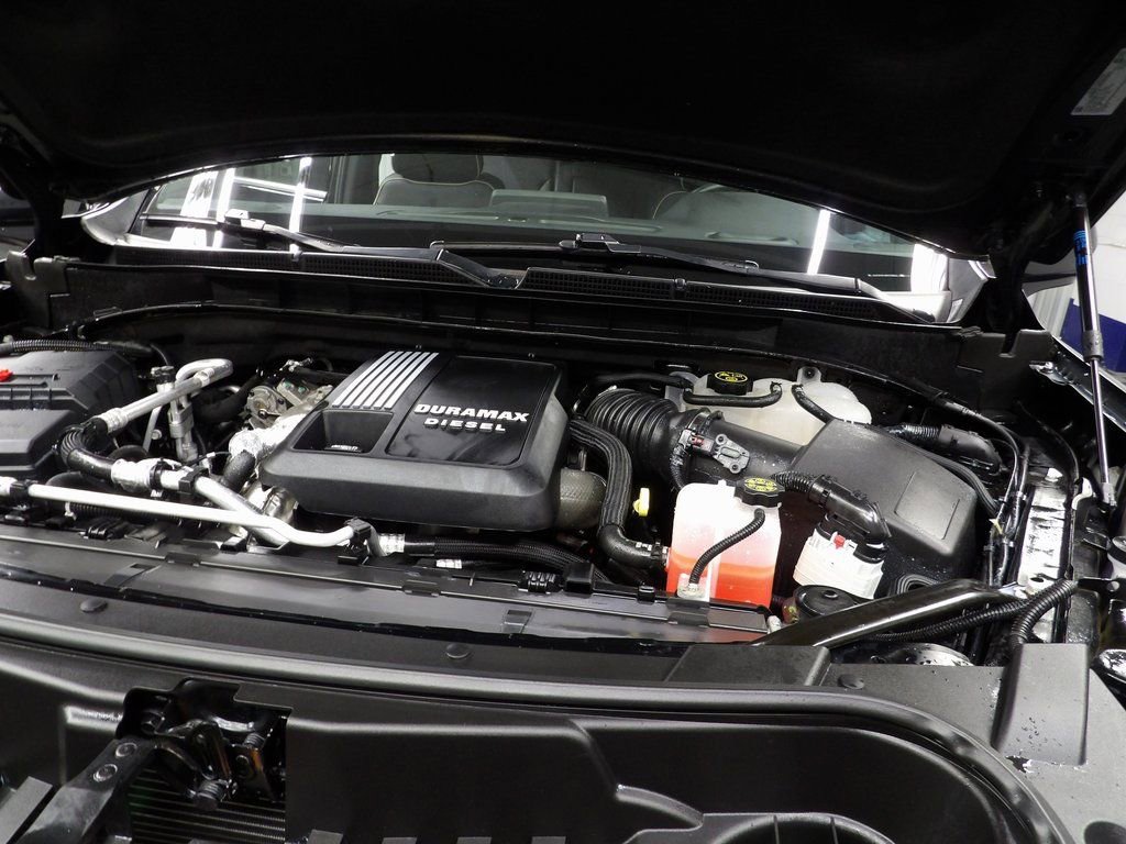 Used 2023 GMC Yukon SLT w/ Max Trailering Package image 30