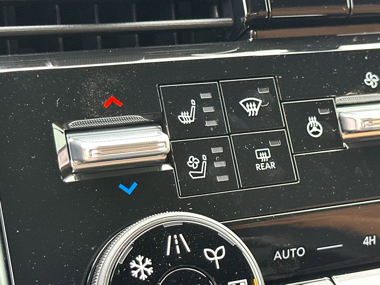 New 2026 Nissan Armada Platinum Reserve image 36