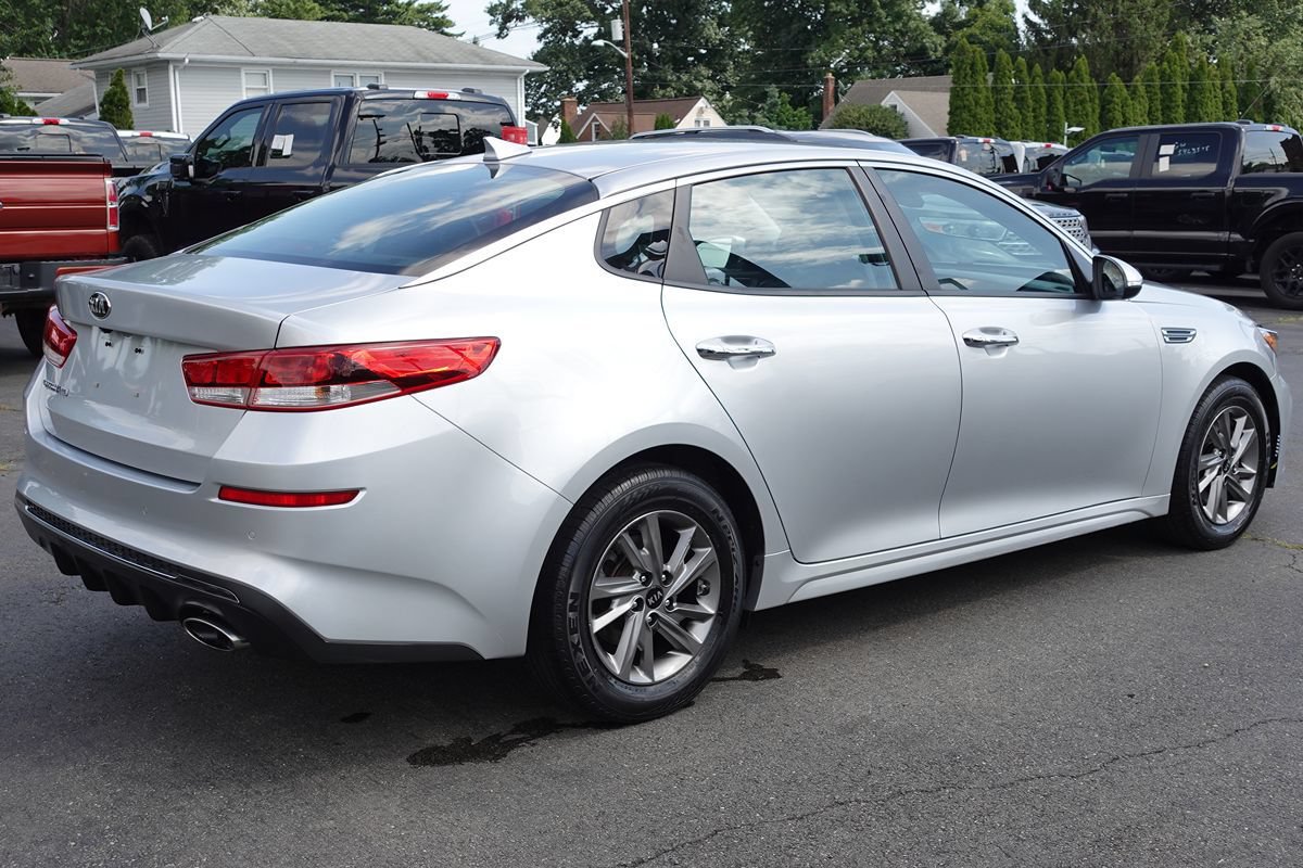 Used 2019 Kia Optima LX FWD image 3