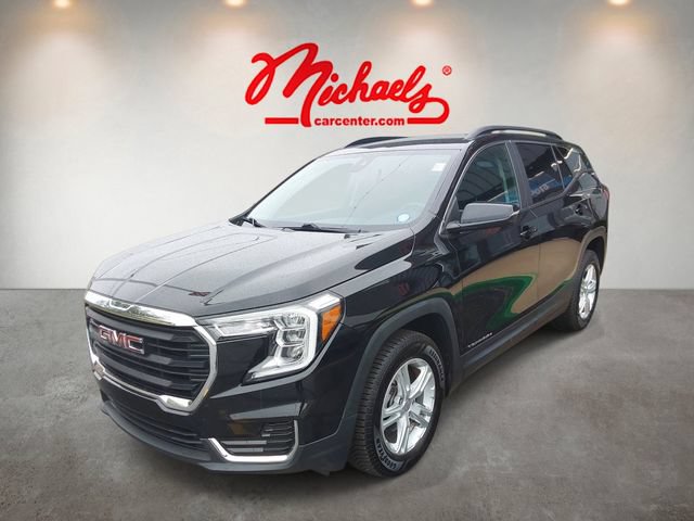 Used 2023 GMC Terrain SLE w/ Driver Convenience Package AWD/4WD image 3