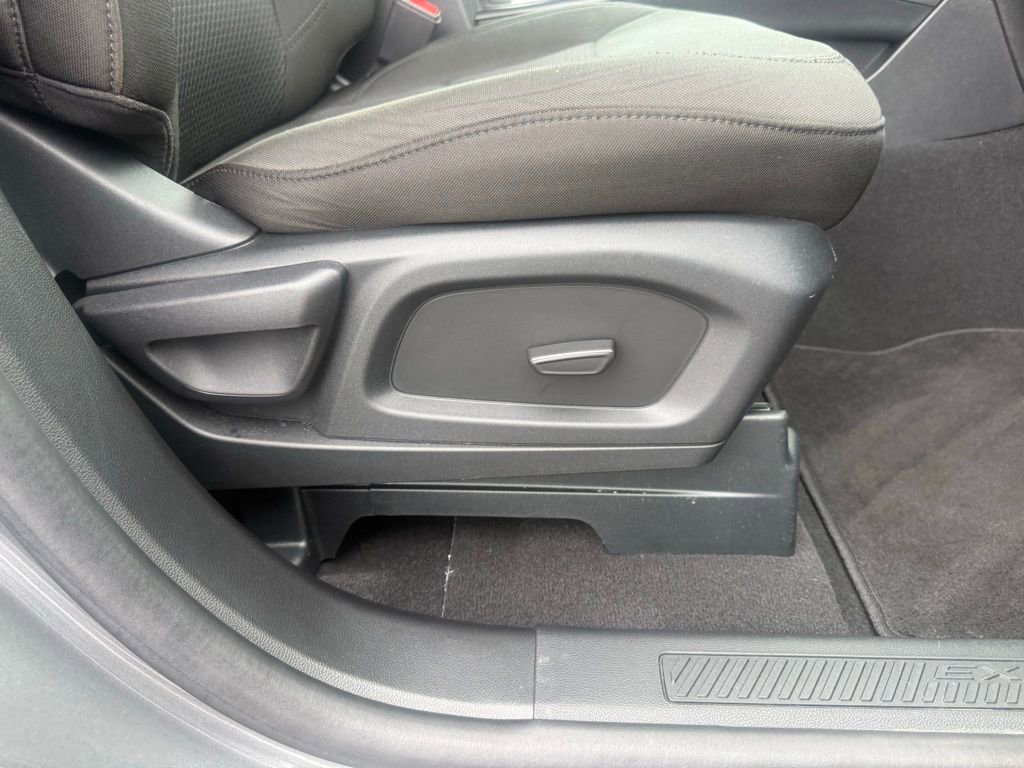 Used 2024 Ford Explorer XLT AWD/4WD image 55
