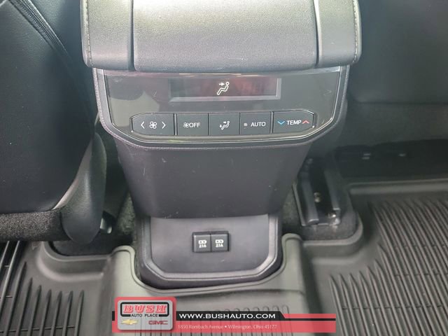 Used 2021 Toyota Highlander XLE image 13