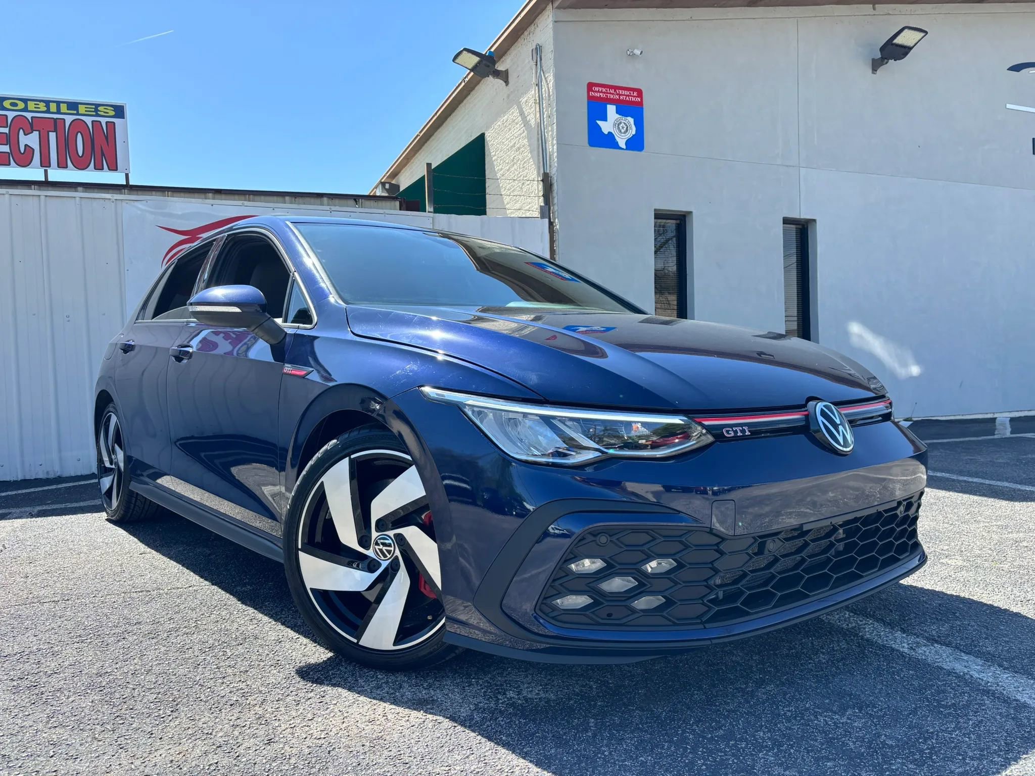 Used 2022 Volkswagen GTI S FWD image 8