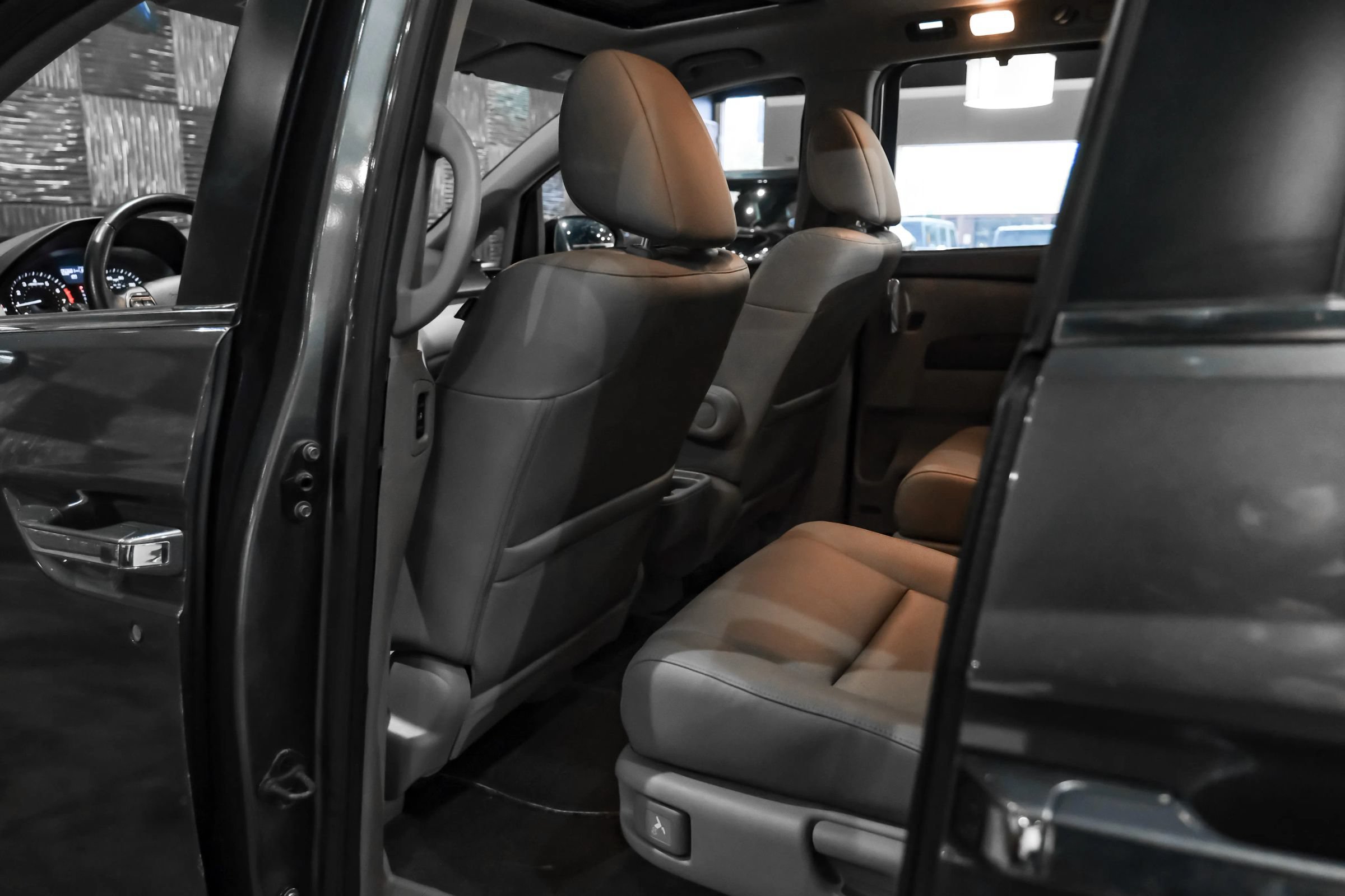 Used 2017 Honda Odyssey EX-L image 35