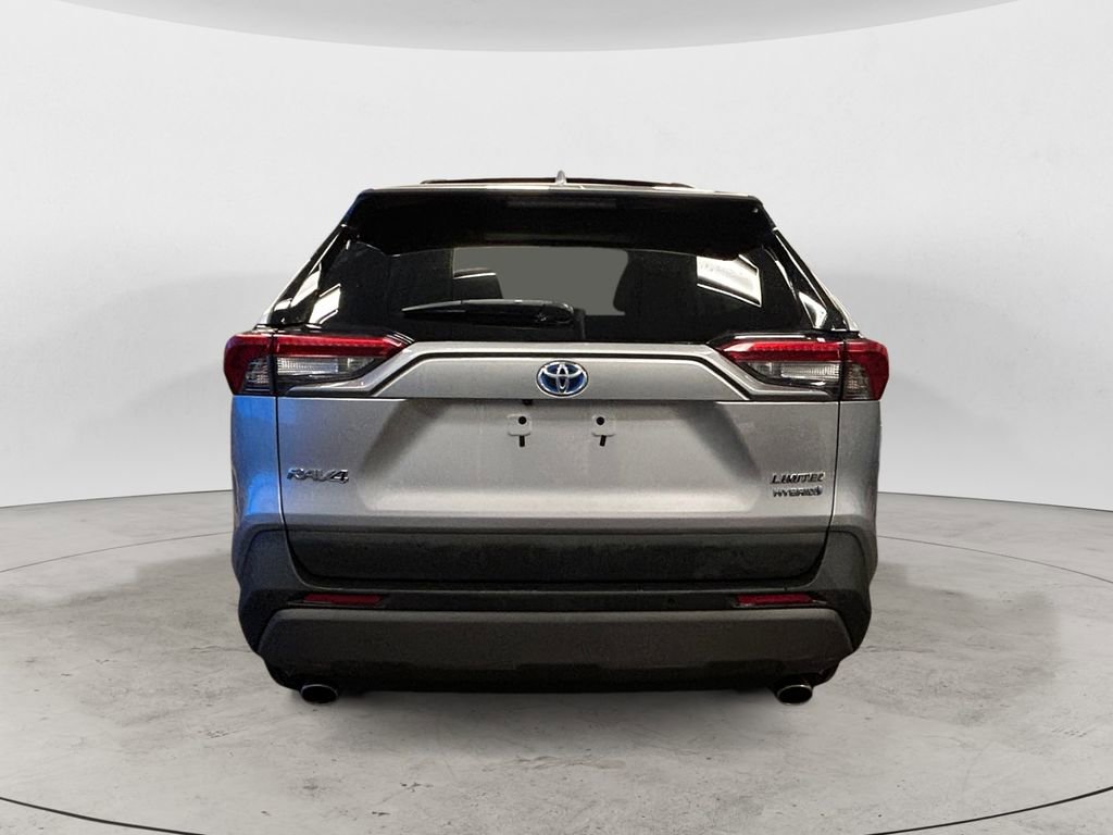 Used 2021 Toyota RAV4 Limited image 4
