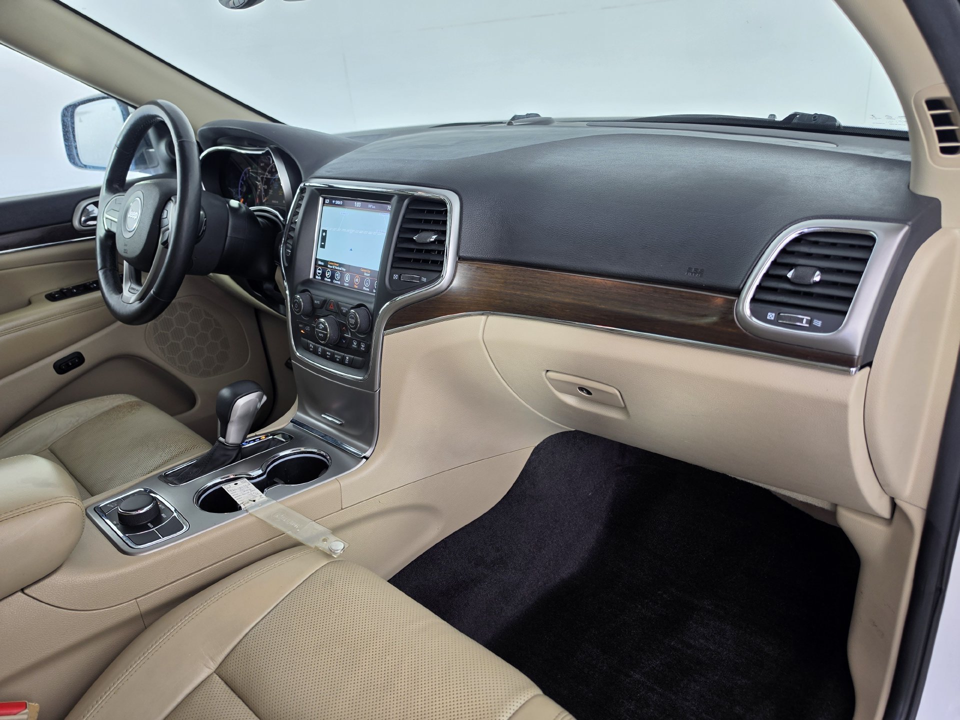 Used 2018 Jeep Grand Cherokee Limited w/ Luxury Group II AWD/4WD image 44