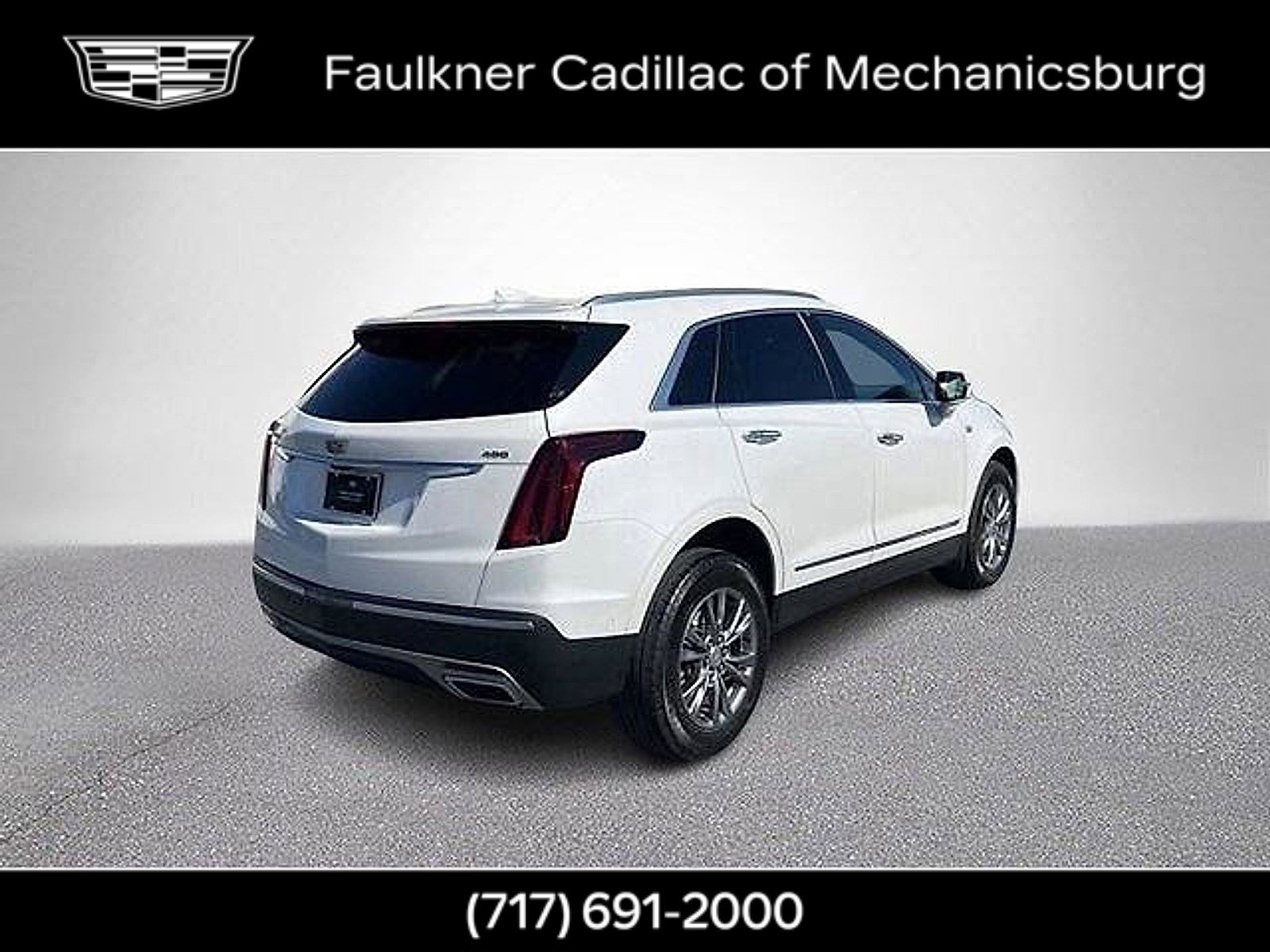 Used 2021 Cadillac XT5 Premium Luxury image 3