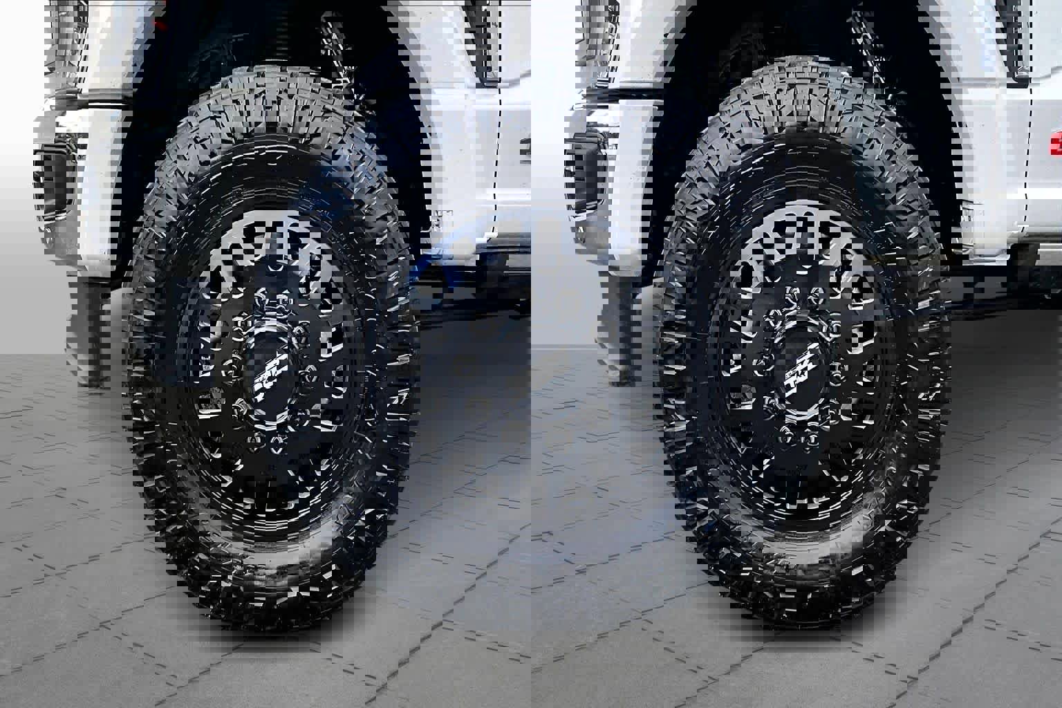 Used 2024 Ford F450 Lariat w/ Lariat Ultimate Package image 11