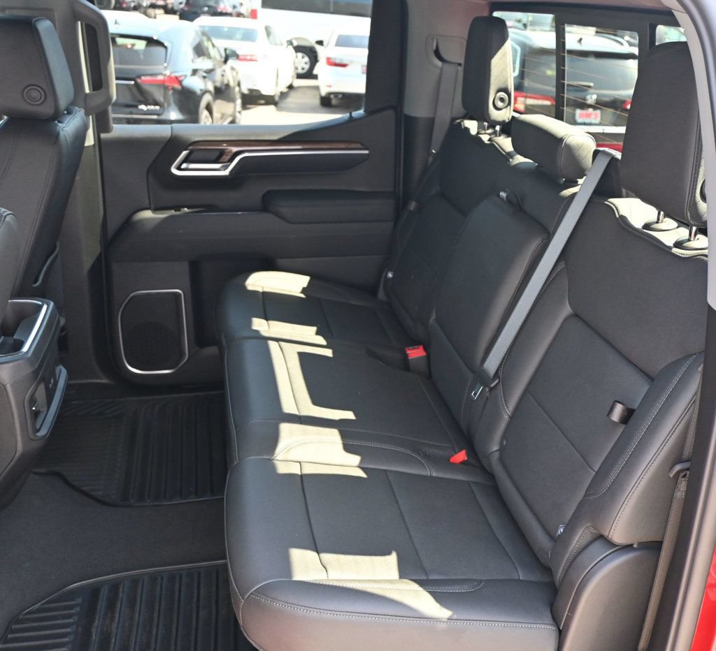 Used 2026 Chevrolet Silverado 1500 RST w/ All Star Edition Plus AWD/4WD image 19