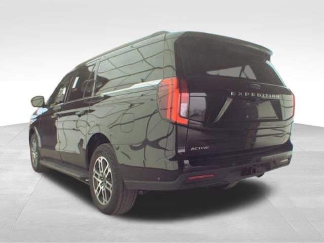 Used 2025 Ford Expedition Max Active image 6
