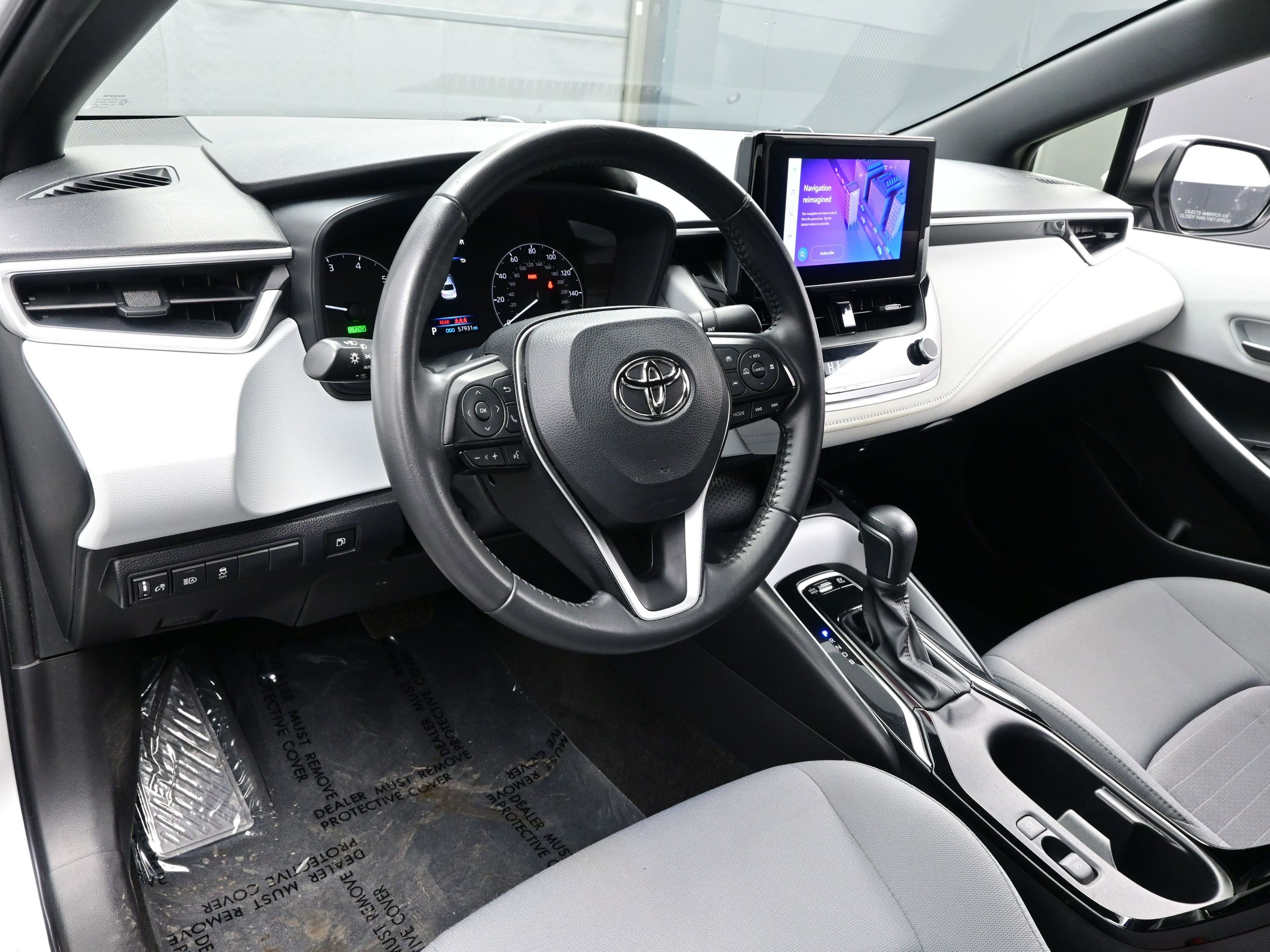 Used 2023 Toyota Corolla SE image 12