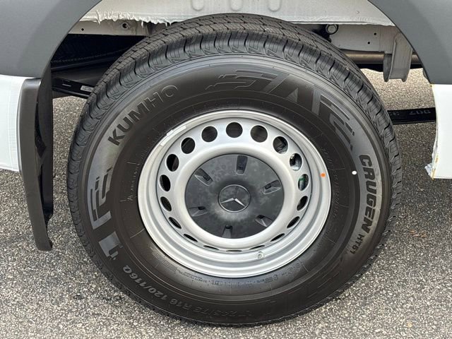 New 2026 Mercedes-Benz Sprinter 2500 image 28