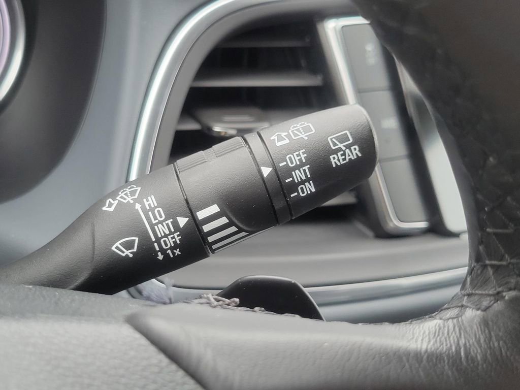 Used 2019 Buick Enclave Premium image 17