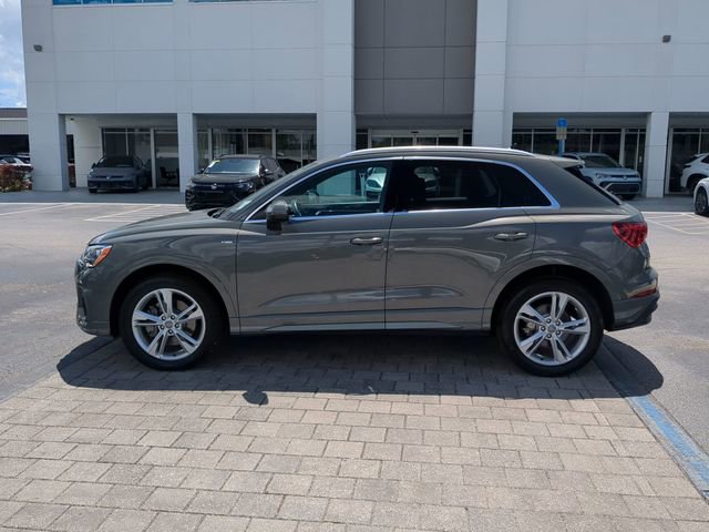 Used 2020 Audi Q3 2.0T Premium w/ Convenience Package image 6