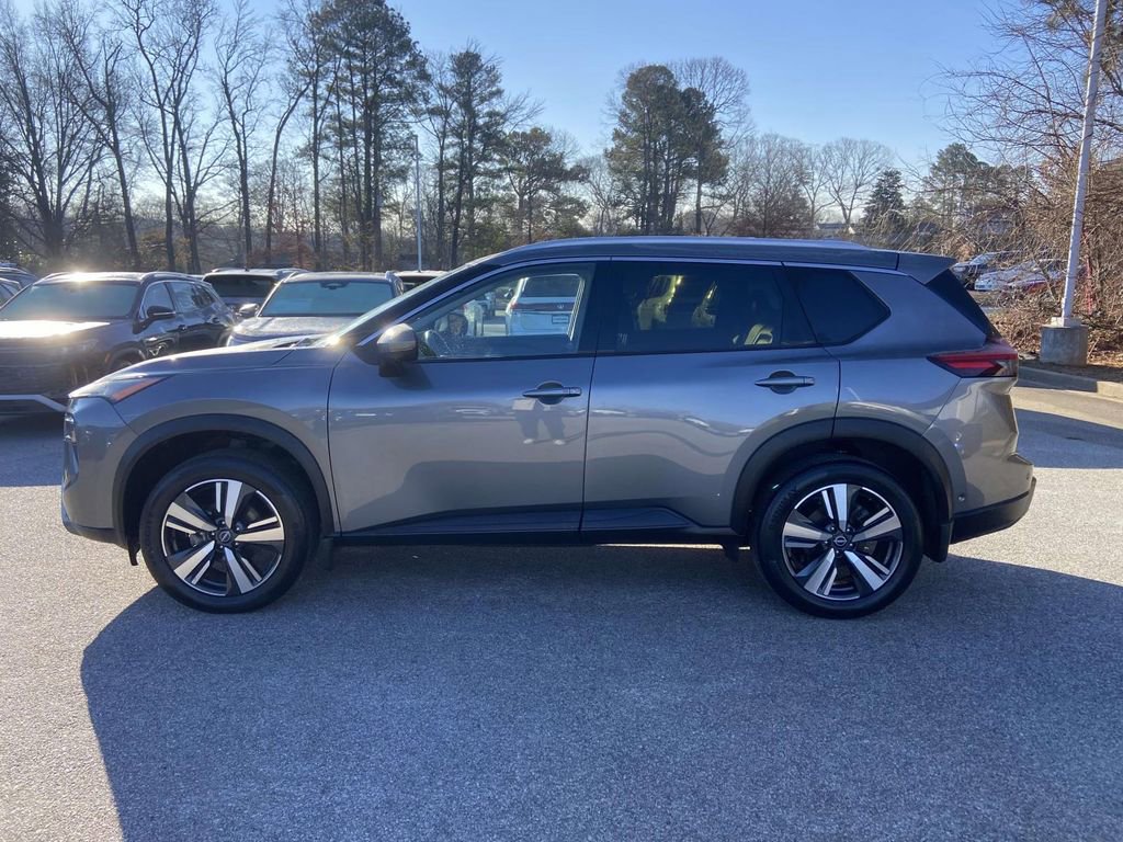 Used 2024 Nissan Rogue SL image 6