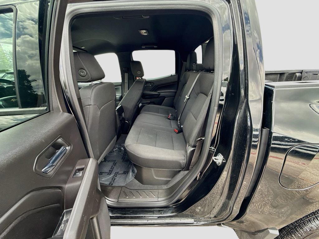 Used 2024 Chevrolet Colorado LT w/ LT Convenience Package II AWD/4WD image 24