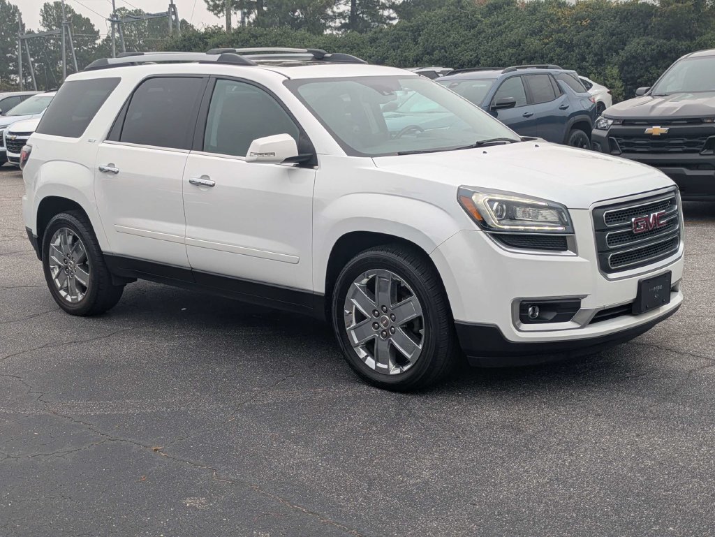 Used 2017 GMC Acadia Limited SLT AWD/4WD image 2