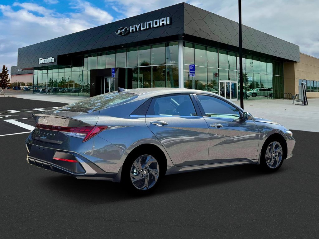 New 2026 Hyundai Elantra SEL Sport Premium FWD image 8