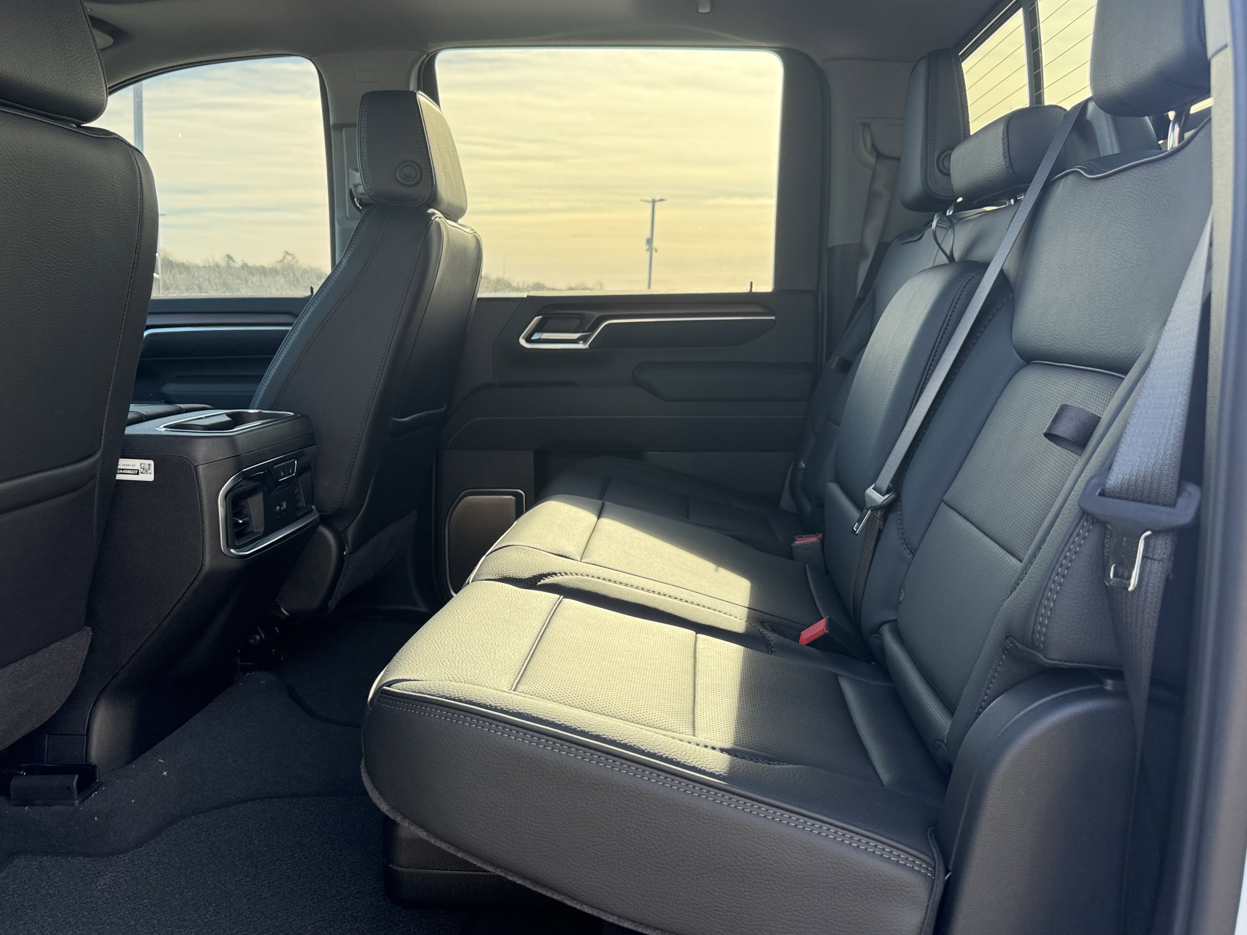 New 2026 GMC Sierra 2500 Denali w/ Denali Reserve Package image 7