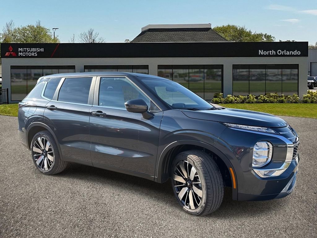 New 2026 Mitsubishi Outlander SEL image 2