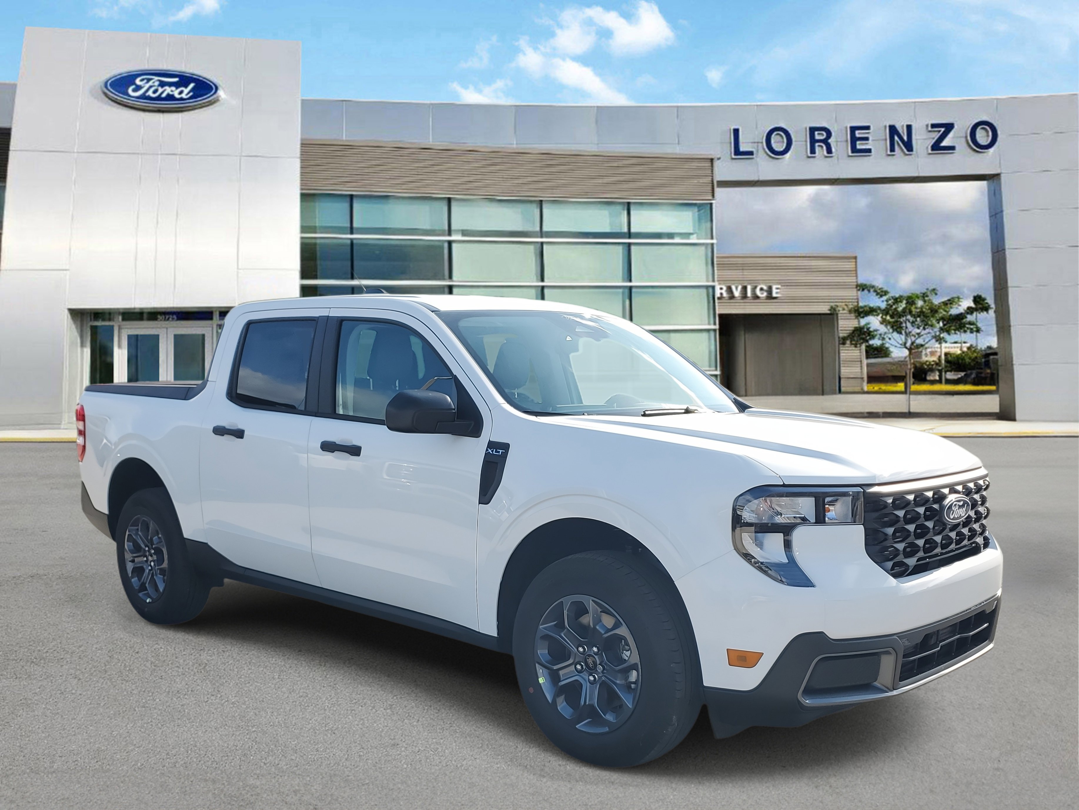 New 2026 Ford Maverick XLT image 3