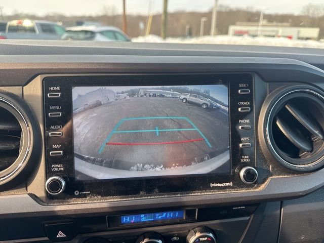 Used 2022 Toyota Tacoma TRD Off-Road w/ Technology Package image 2