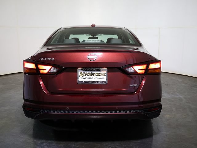 Used 2025 Nissan Altima 2.5 SV AWD/4WD image 10