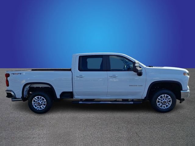 Used 2025 Chevrolet Silverado 2500 LT w/ Convenience Package image 4
