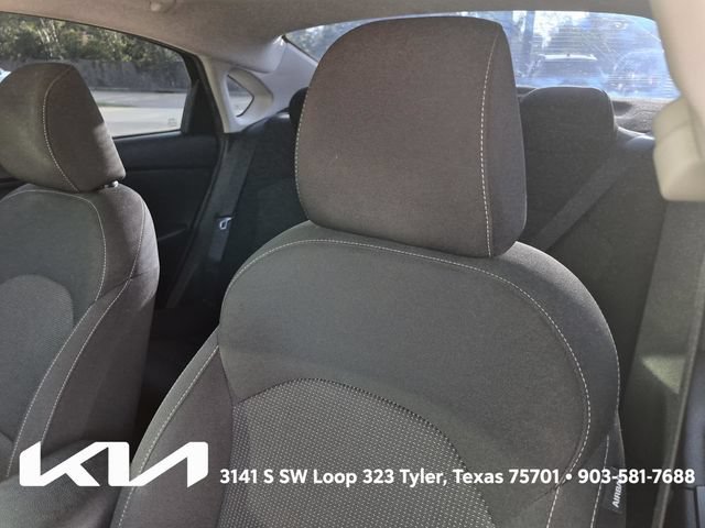 Certified 2021 Kia Forte Sedan FWD image 17