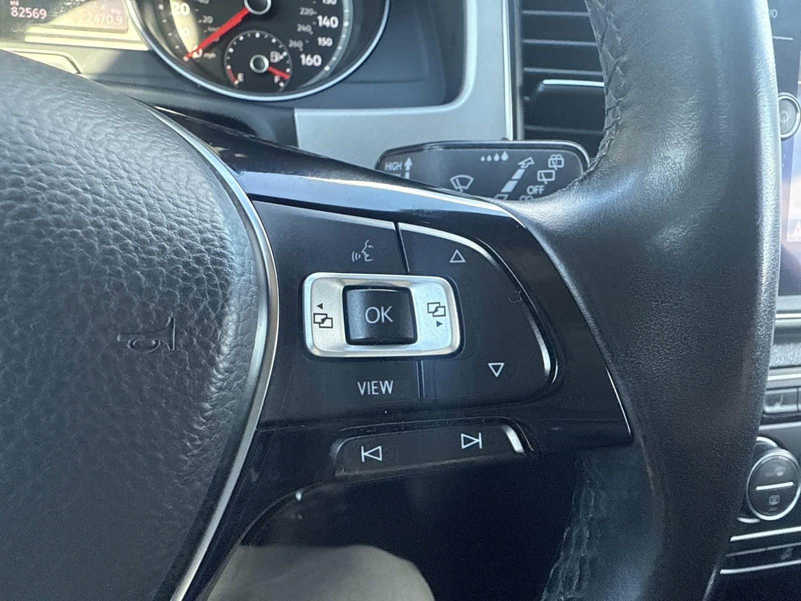 Used 2019 Volkswagen Atlas SE w/ Towing Package image 32