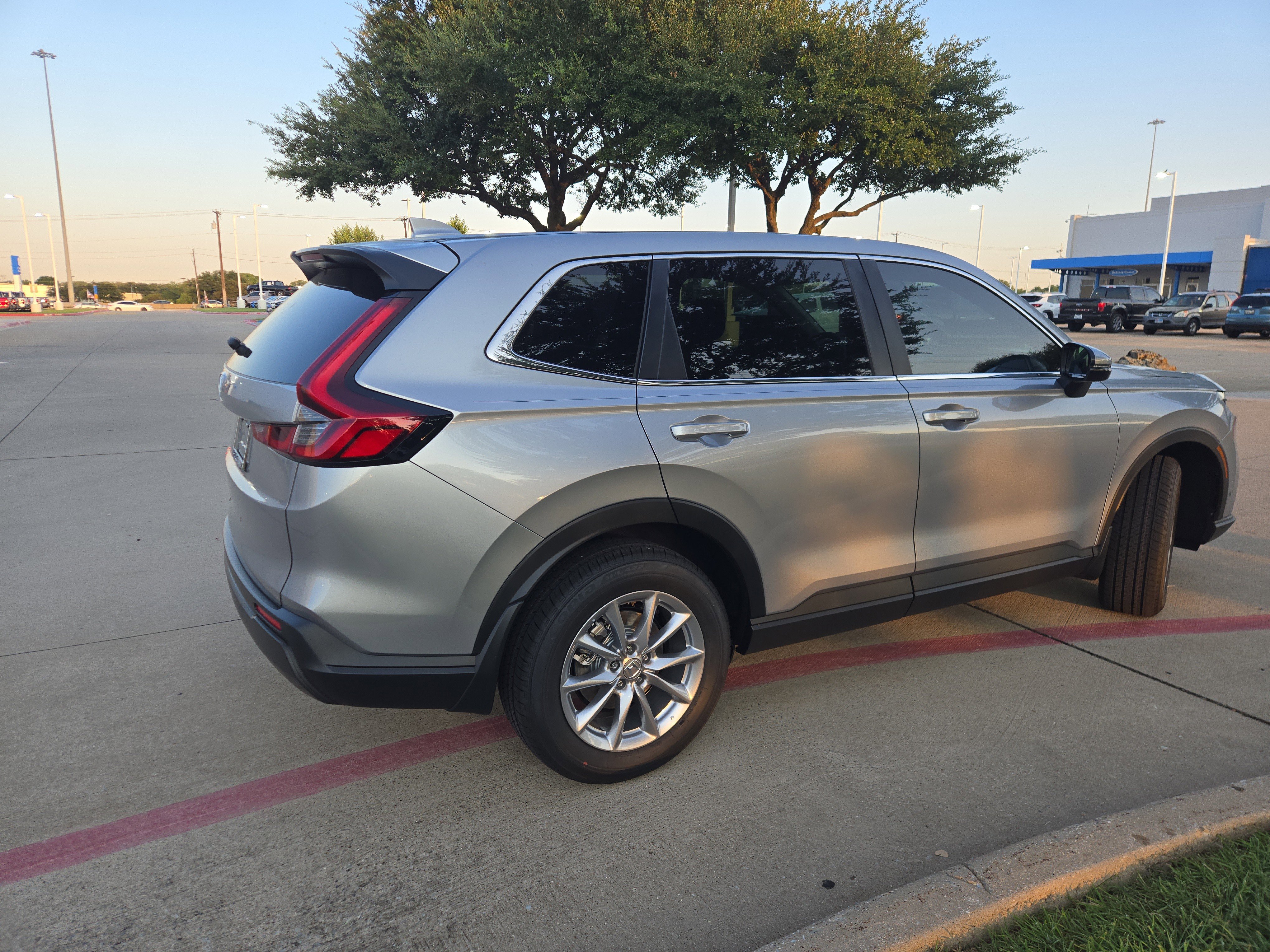 New 2027 Honda CR-V EX image 9