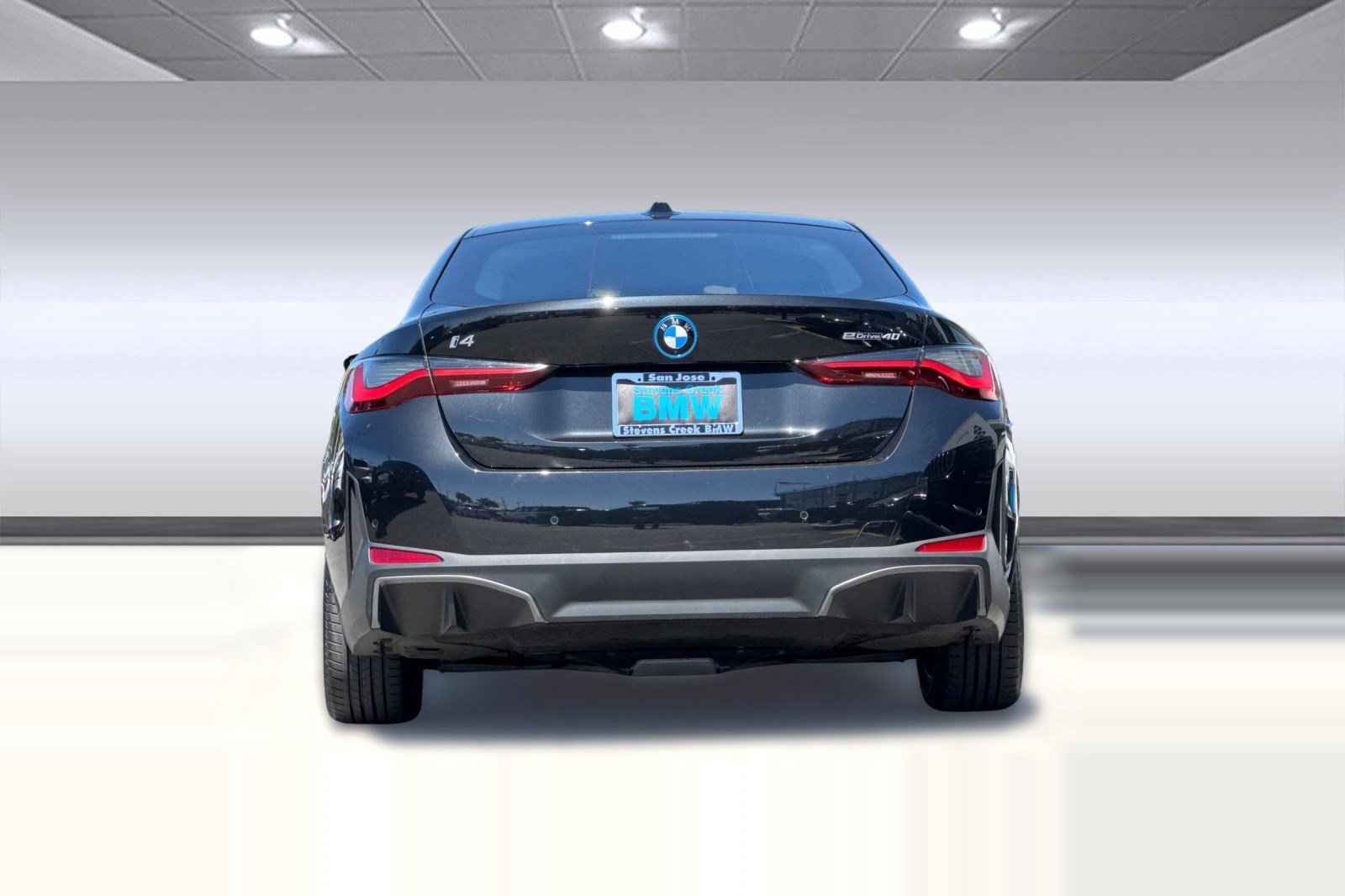 Certified 2023 BMW i4 eDrive40 w/ Premium Package RWD image 9
