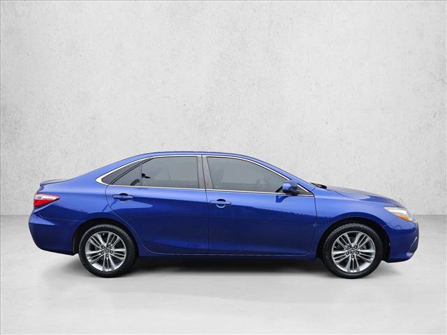 Used 2015 Toyota Camry SE image 6