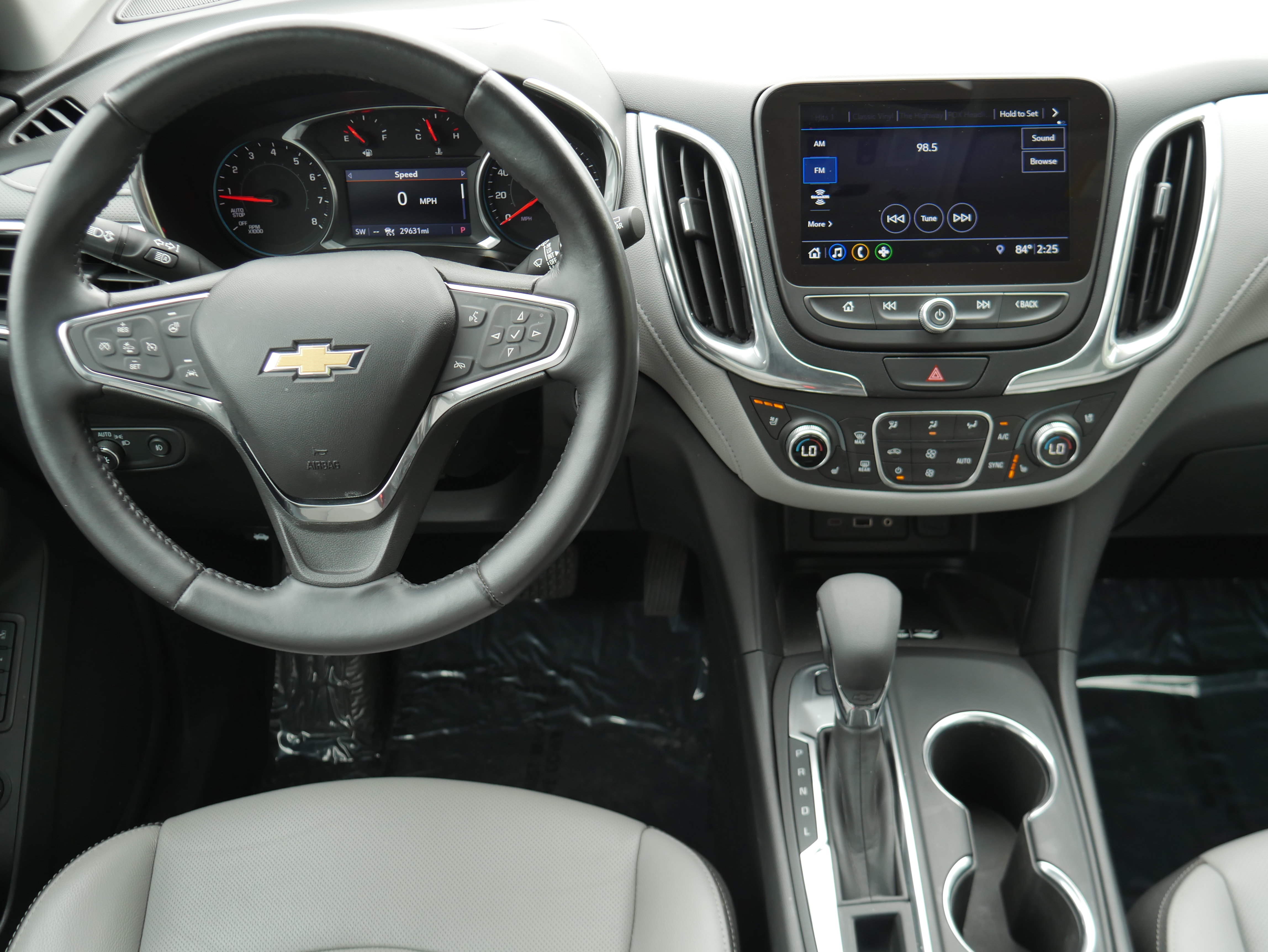 Certified 2020 Chevrolet Equinox Premier AWD/4WD image 17
