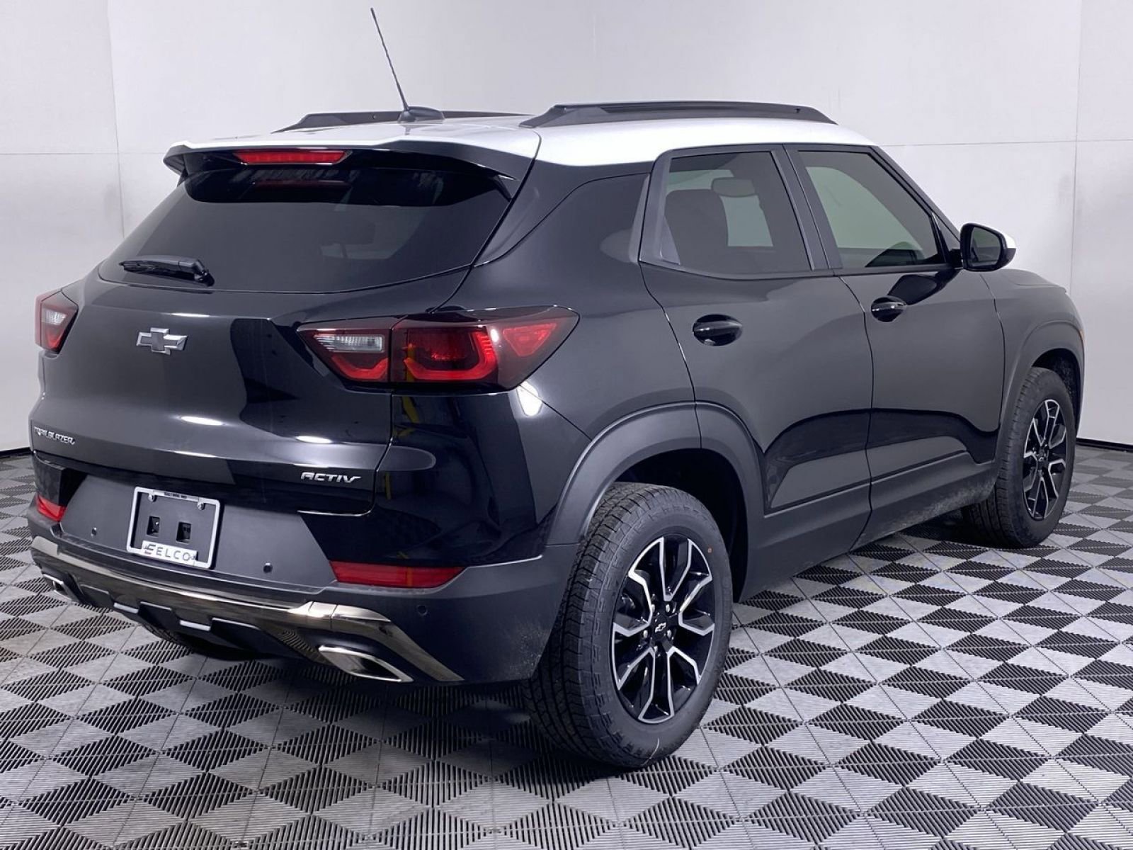 New 2025 Chevrolet TrailBlazer ACTIV w/ Convenience Package FWD image 18