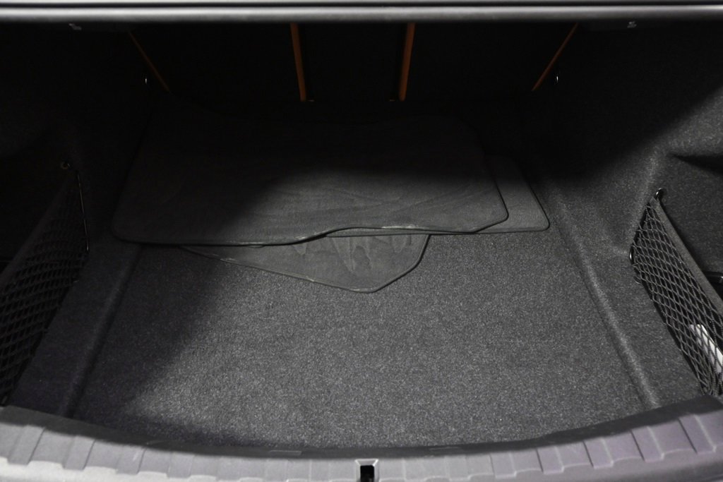 Used 2022 BMW 330i xDrive Sedan w/ Driving Assistance Package image 19