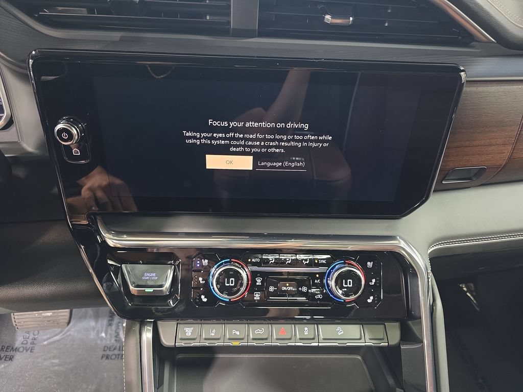 New 2026 GMC Sierra 3500 Denali Ultimate AWD/4WD image 19