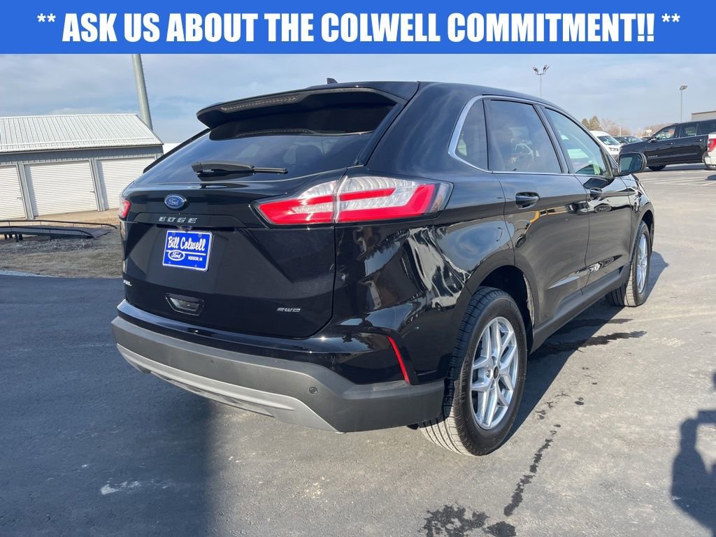 Used 2024 Ford Edge SEL w/ Convenience Package image 4