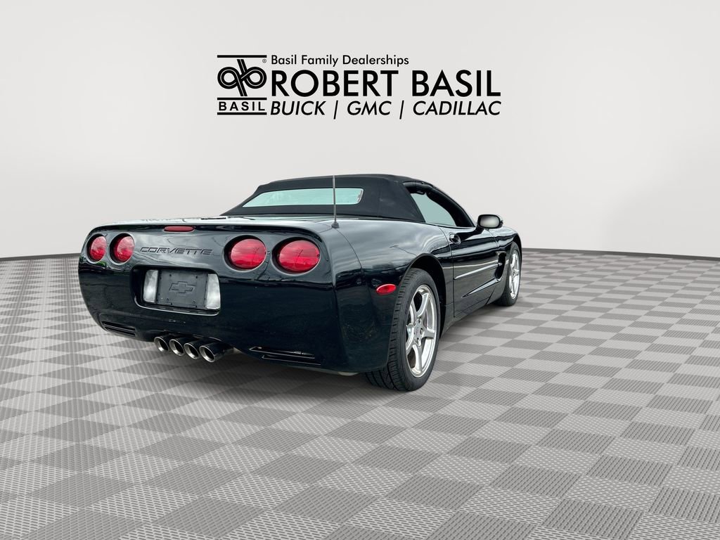 Used 2001 Chevrolet Corvette Convertible w/ Preferred Equipment Group2 RWD image 8