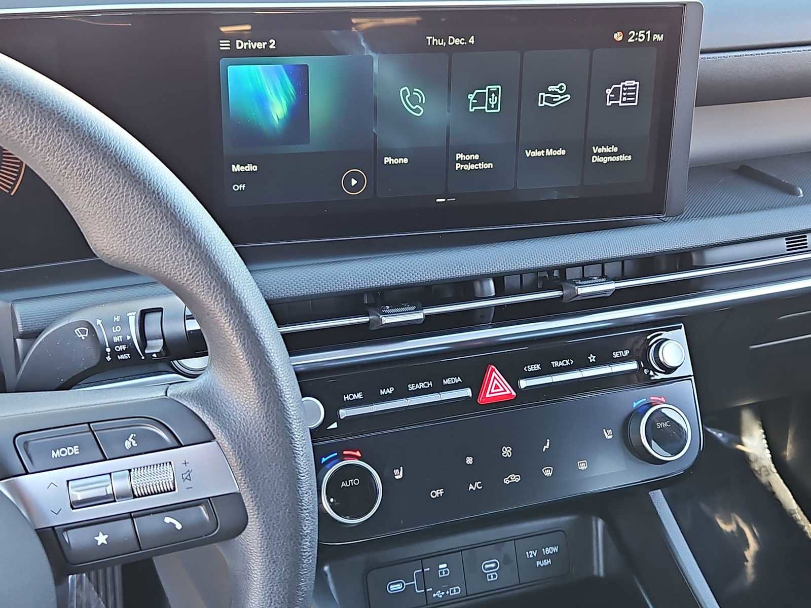 Certified 2025 Hyundai Santa Cruz SEL image 28