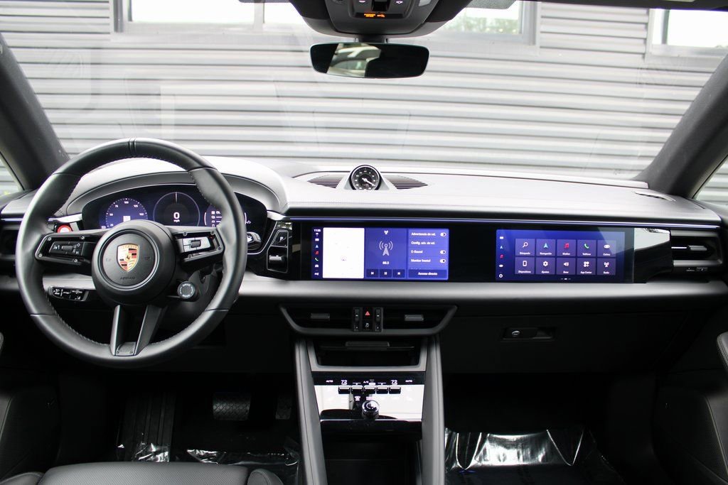 Certified 2024 Porsche Macan 4 Electric AWD/4WD image 27