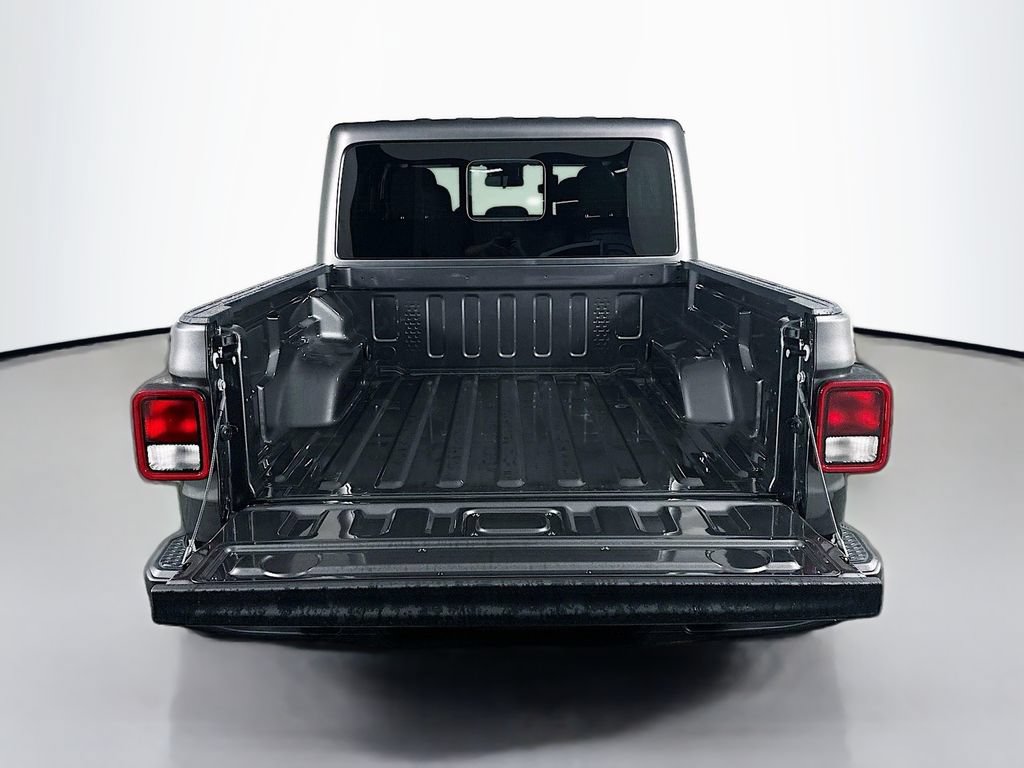 New 2025 Jeep Gladiator Sport AWD/4WD image 16